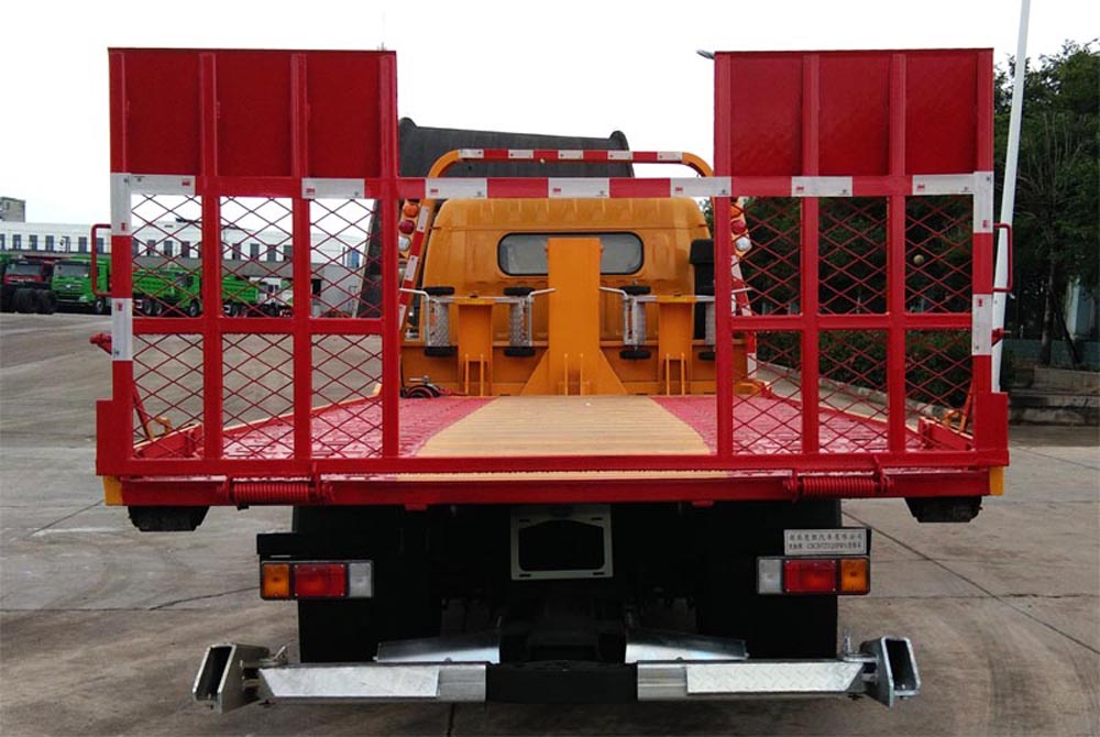 楚勝牌CSC5080TQZPD6型清障車